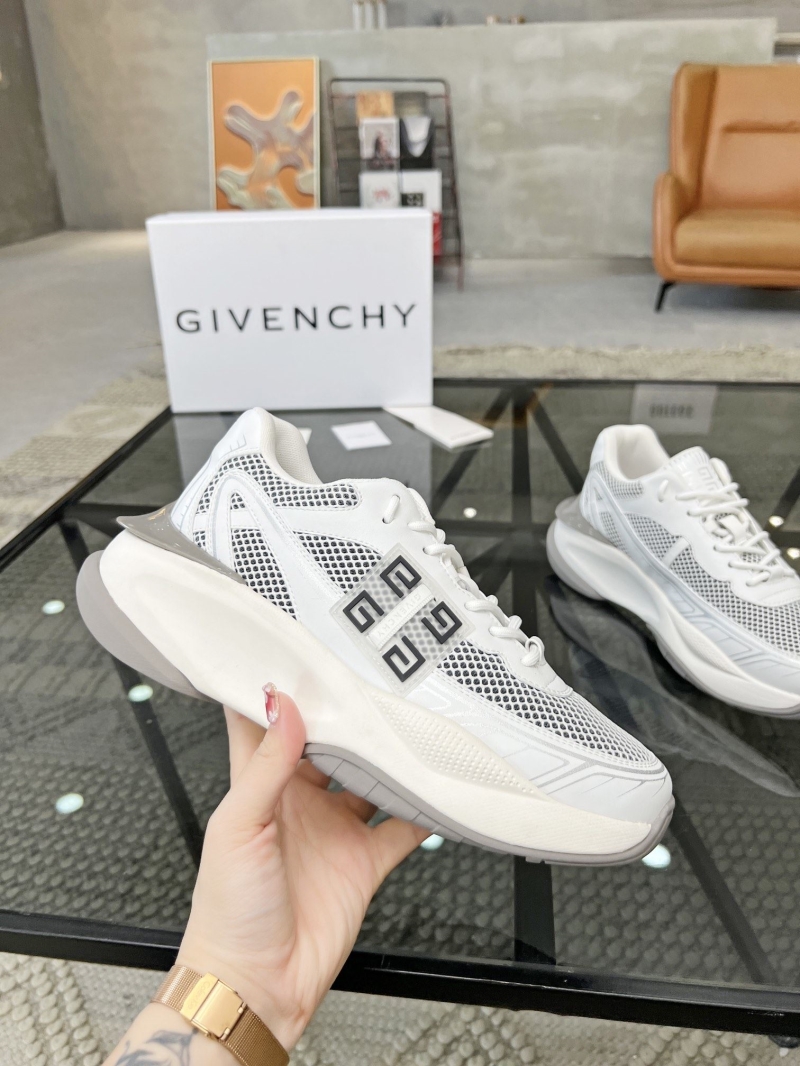 Givenchy Sneakers